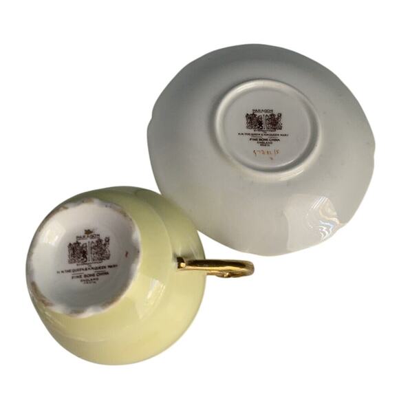 Paragon Yellow Teacup & Saucer Double Warrant Demitasse Gold HM Queen Vintage - Picture 3 of 12